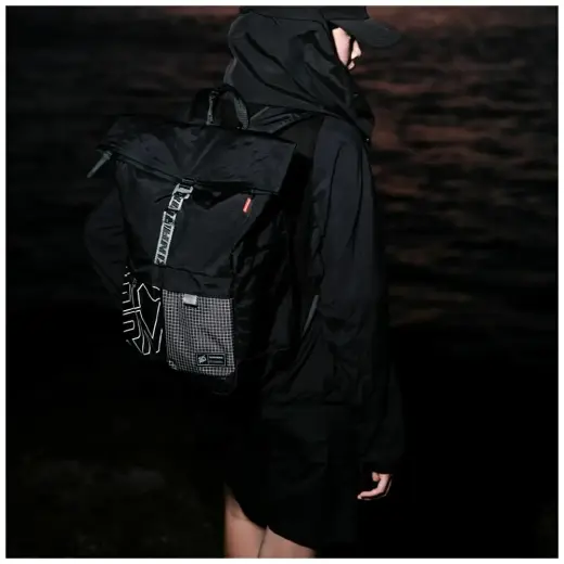 Backpack Skinarma Jager black Foto 7