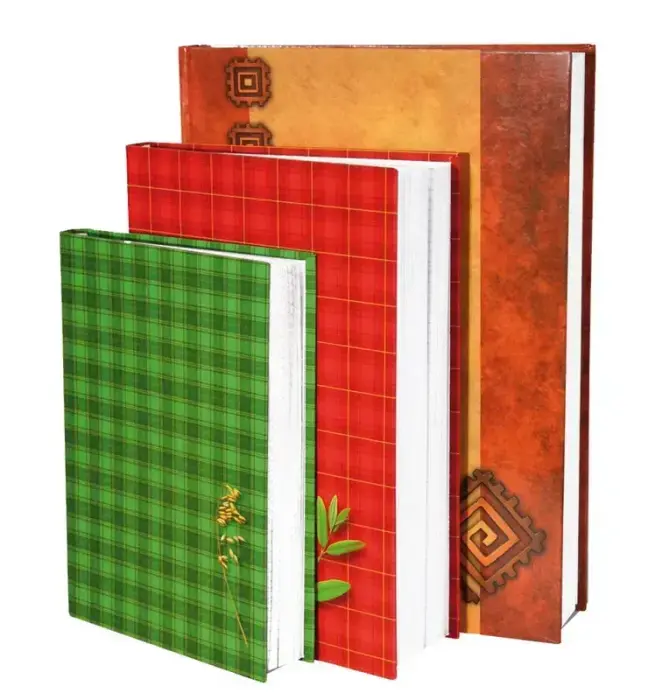 Bloknots cietajos vākos, A6 formāts, 100 lapas Foto 2