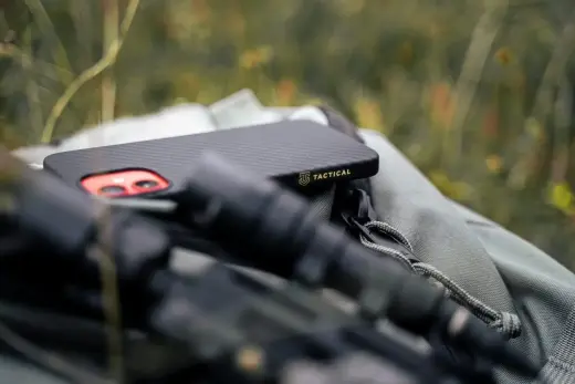 Tactical MagForce Aramid чехол для телефона для iPhone 16e черный с поддержкой MagSafe Фото num