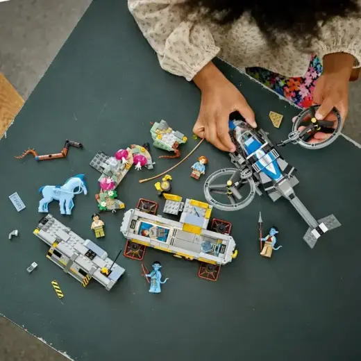 LEGO Avatar Schwebende Berge: Site 26 und RDA Samson (75573) Foto 3