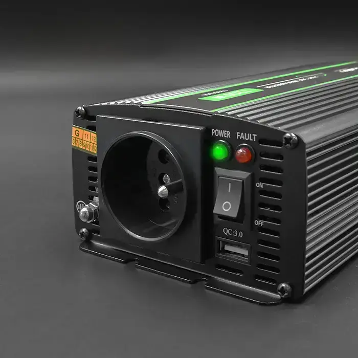 Qoltec Pure Sine Wave Inverter Monolith| 600W | 1200W | 24V to 230V Foto 5